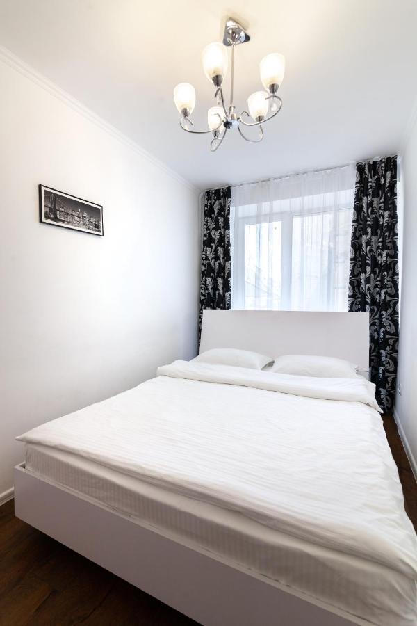 Leogrand Apartments On Svobody Leopoli Esterno foto